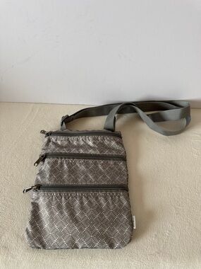 Eddie Bauer crossbody bag